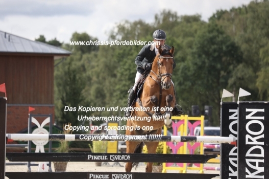 Preview philipp baumgart mit charly brown IMG_0110.jpg